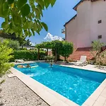 Apartamento Ljiljana Omiš