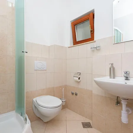 Apartmán Ljiljana *
